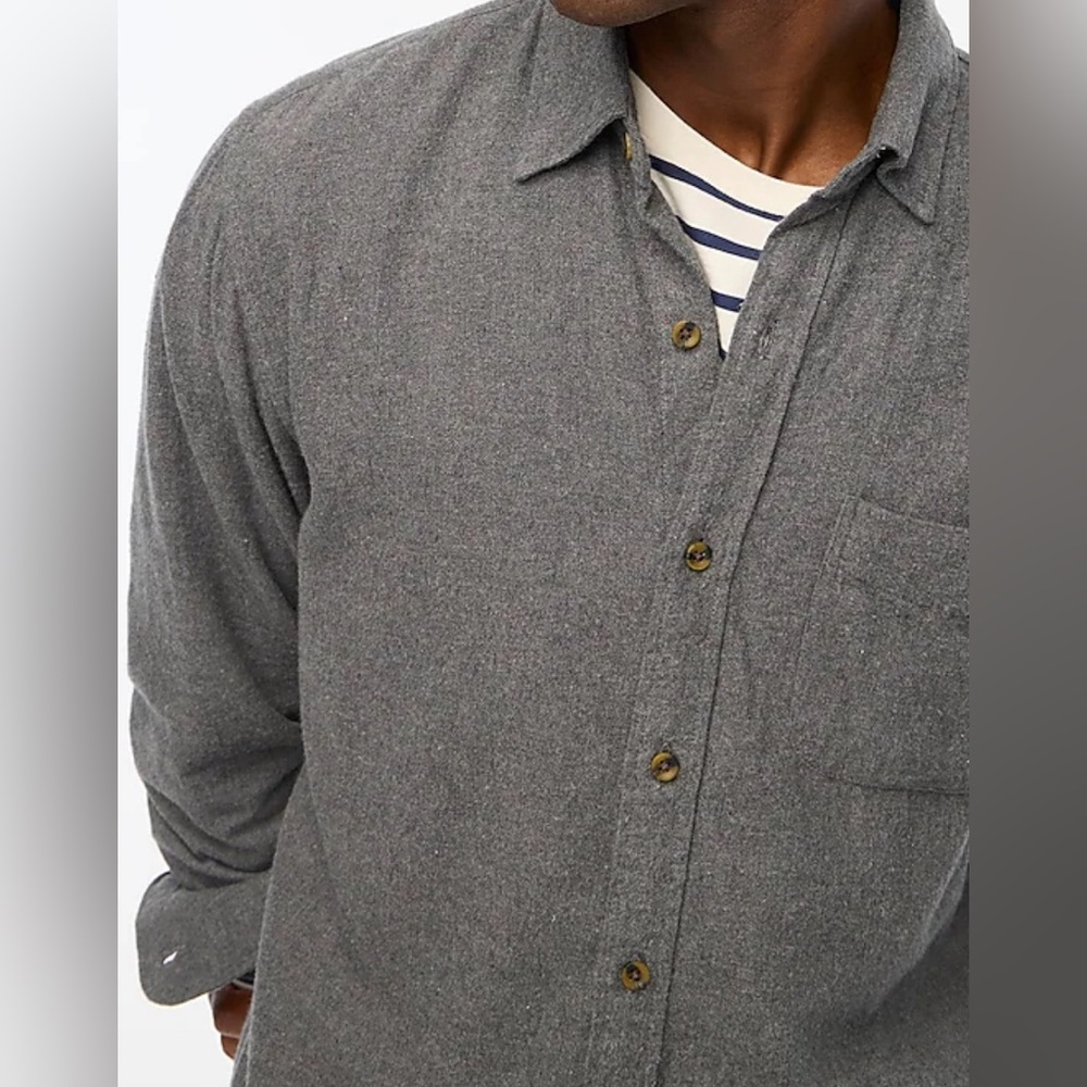 J. CREW 🆕Classic flannel shirt Long Sleeve.  Color Hthr Carbon. Size: M